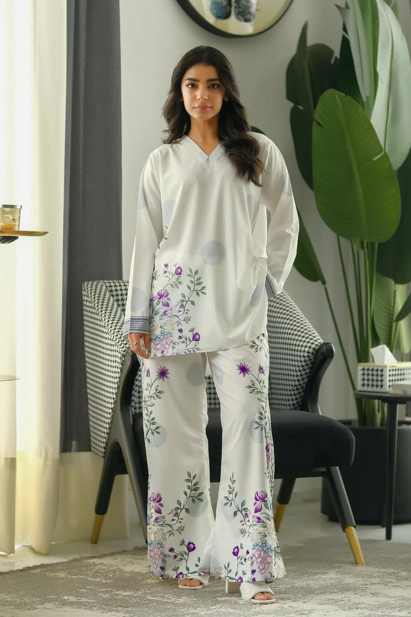 Hania Amir 2PC Floral Stitched Farshi Plazo